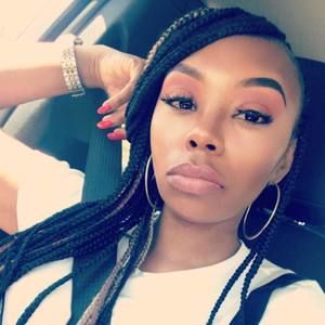 Meet your Posher, Constance